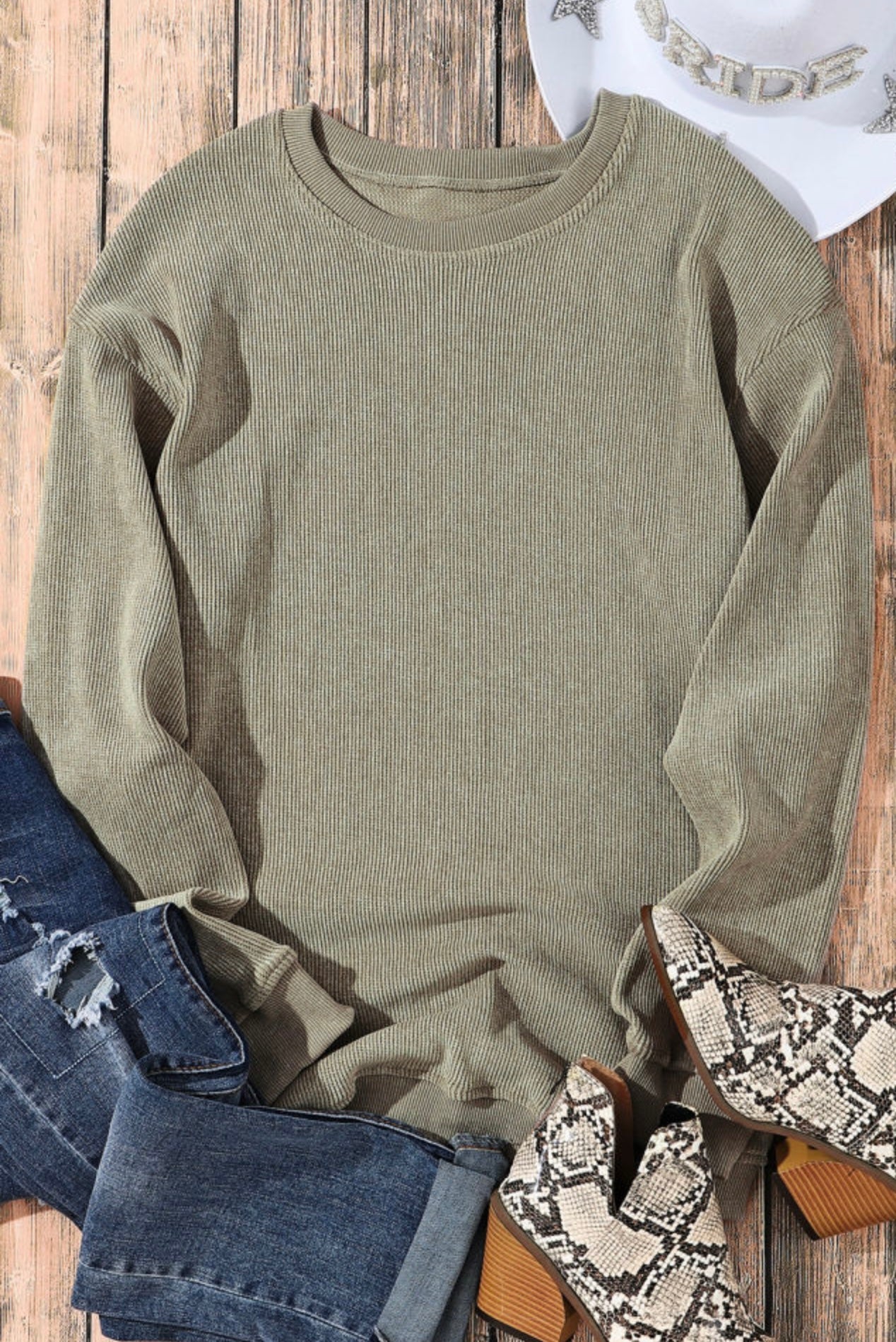 Solid Ribbed Knit Round Neck Pullover