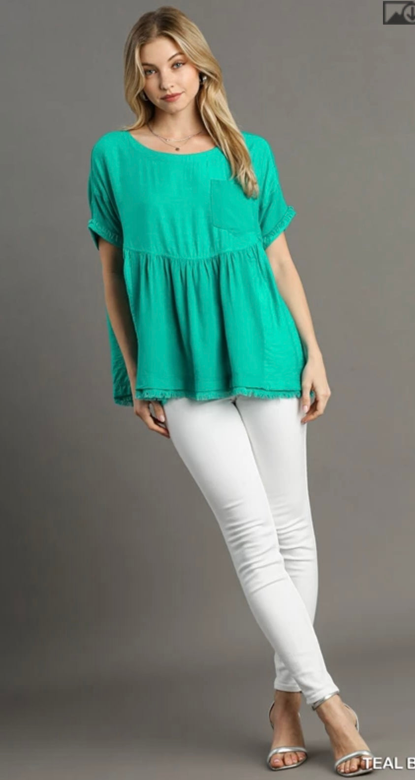 Ruffle Tiers Linen Round Neck Top