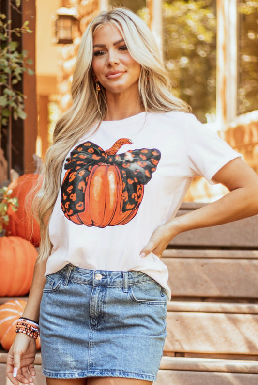 Pumpkin Bow Graphic T-Shirt