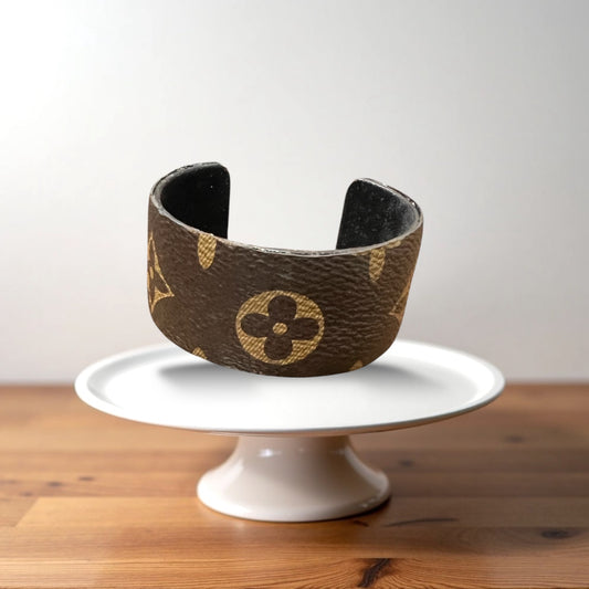 Luxury Cuff Bracelet