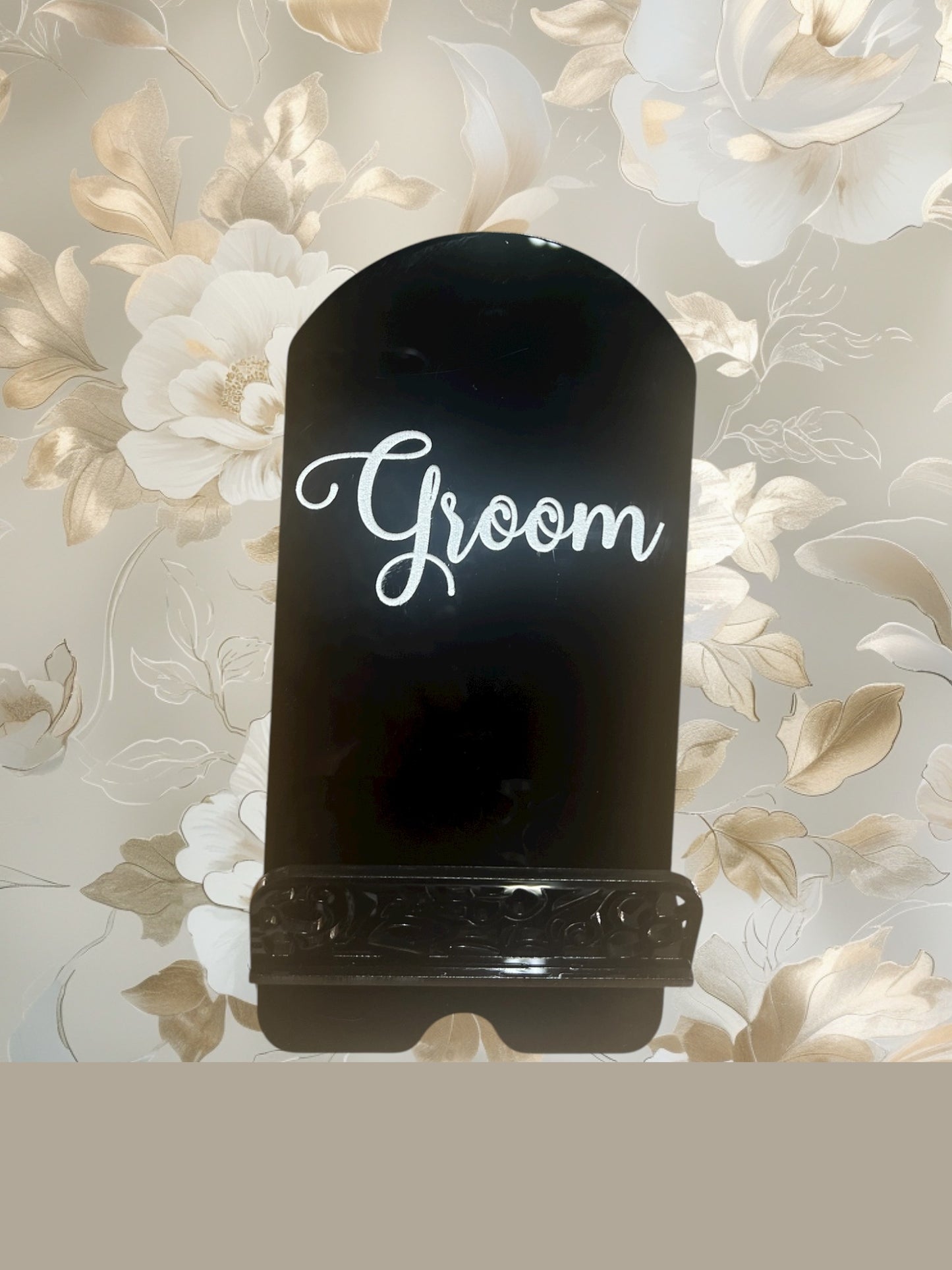 Bride/Groom Phone Stands